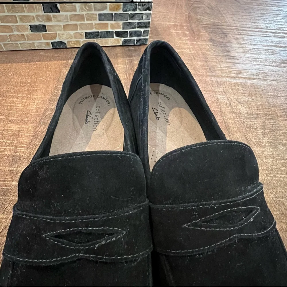 Clarks black suede loafers 11W